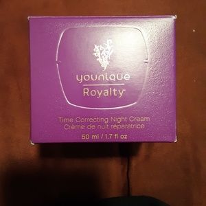 Younique Royalty Time Correcting Night Cream
